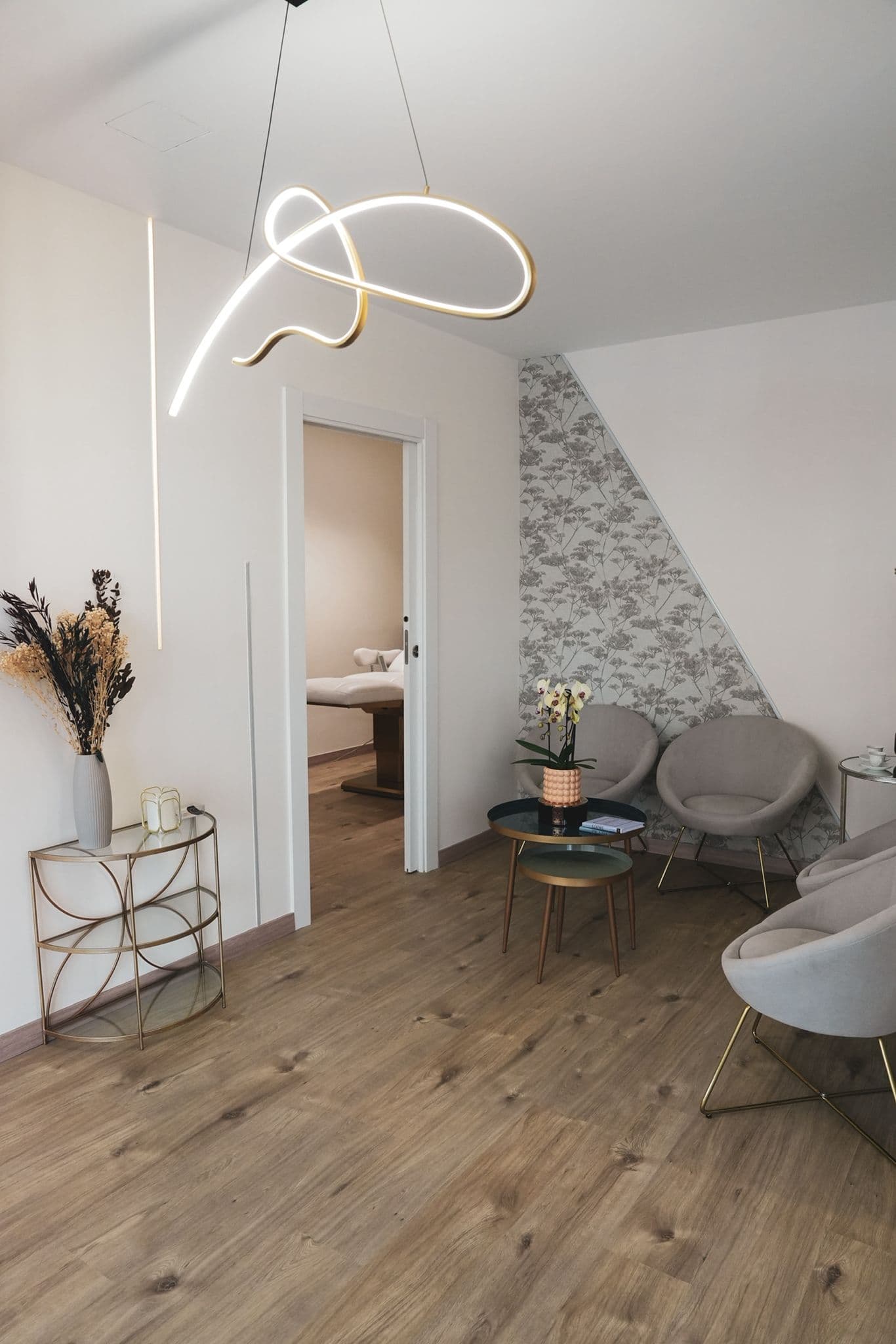 Recepción de Clínica Estética Luxe Care en Granada